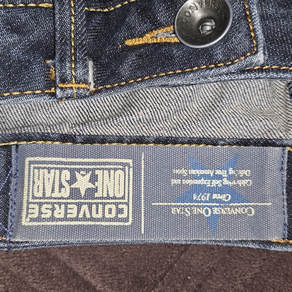Blue jean skirt converse